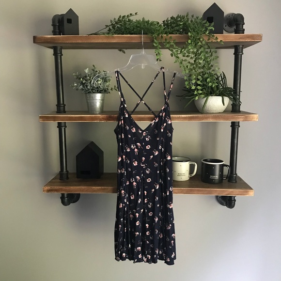 American Eagle Outfitters Dresses & Skirts - AEO strappy floral sundress
